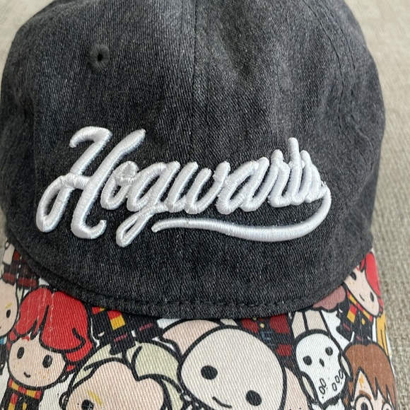 Harry Potter Hogwarts baseball cap - Picture 2 of 6